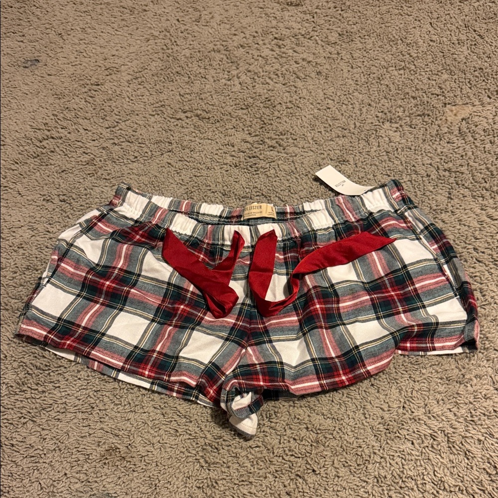 Hollister Plaid High Waist Shorts - Red, White, and Black